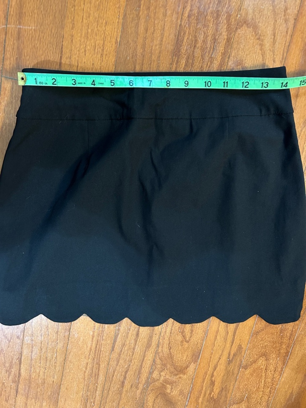 Scallop Hem Skirt - Picture 8 of 9